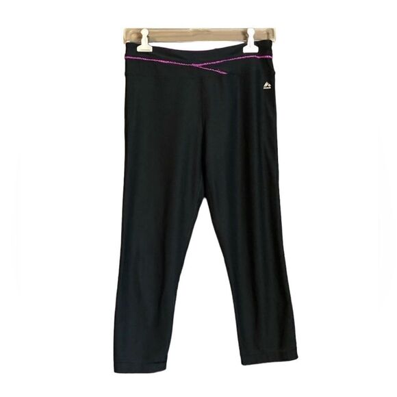 3 for $30! Rbx black & pink capris - Picture 1 of 8
